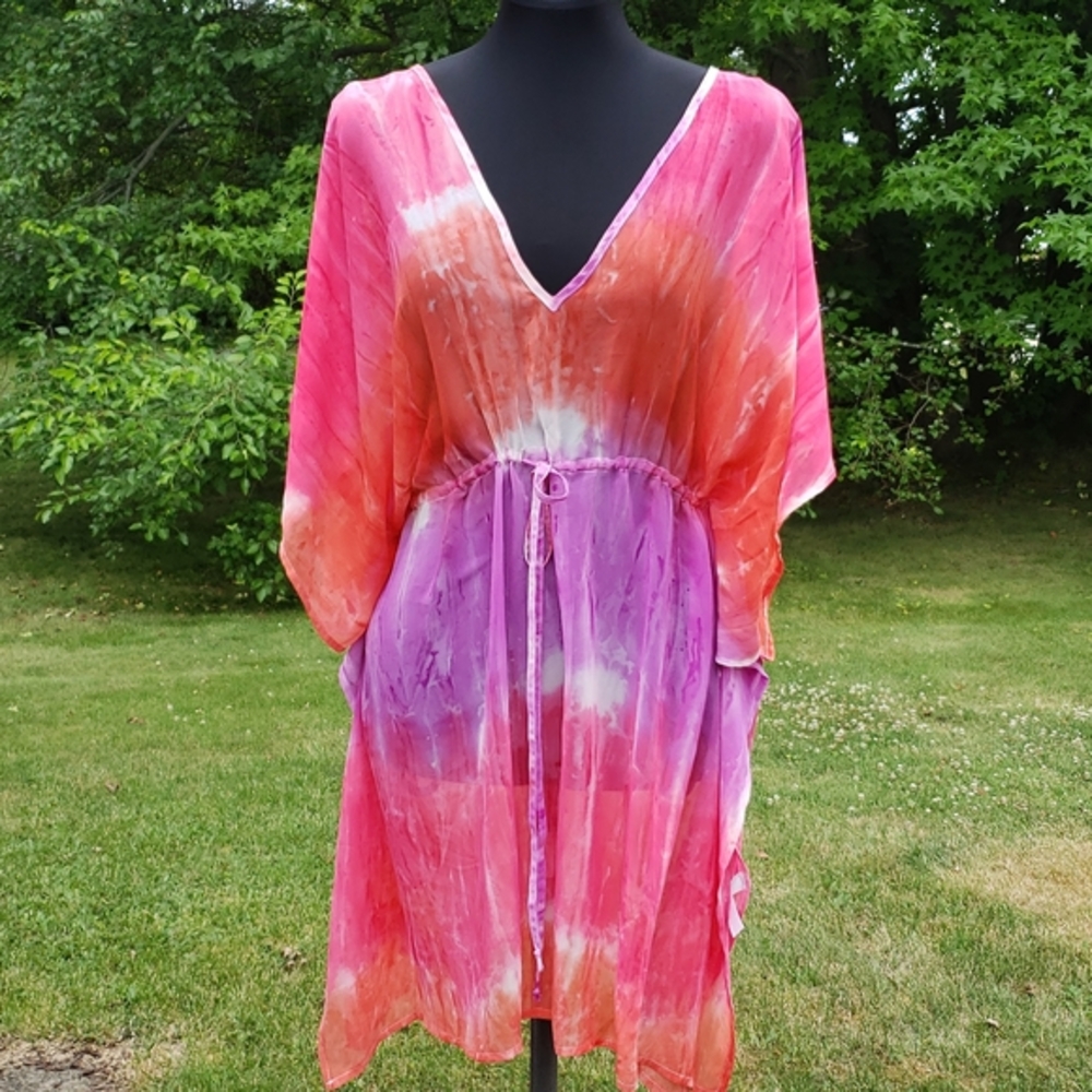 Women’s Tie-Dye V-Neck Swim Coverup - Pink & Purple